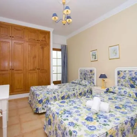 Puerto Del Carmen Sleeps 6 Pool Wifi Apartmán